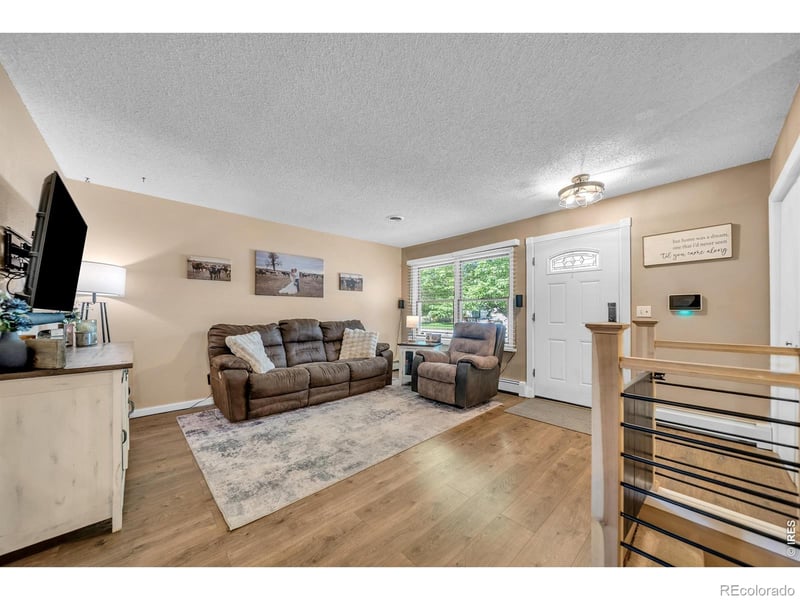 329 Applewood St, Brush, CO 80723