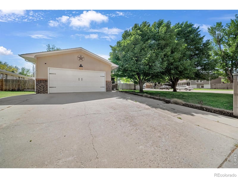 329 Applewood St, Brush, CO 80723
