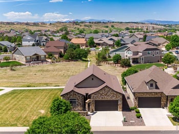 2006 Vineyard Dr, Windsor, CO 80550