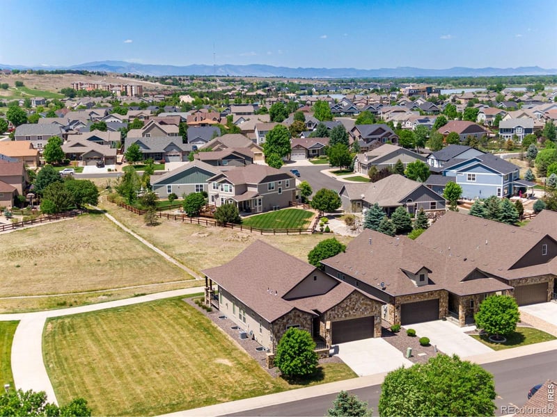 2006 Vineyard Dr, Windsor, CO 80550