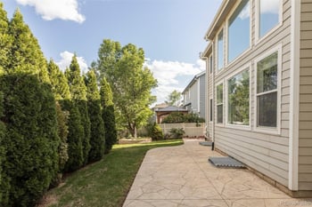 10212 Falcon St, Longmont, CO 80504