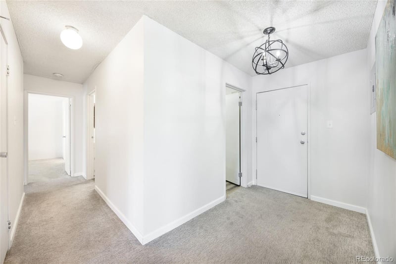 14050 Linvale Pl #102, Aurora, CO 80014