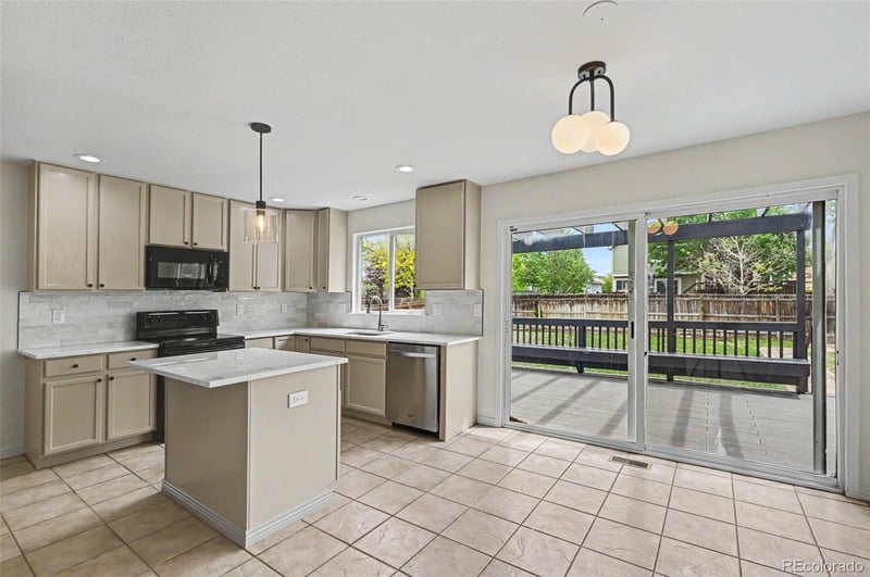 11874 Eudora Dr, Thornton, CO 80233