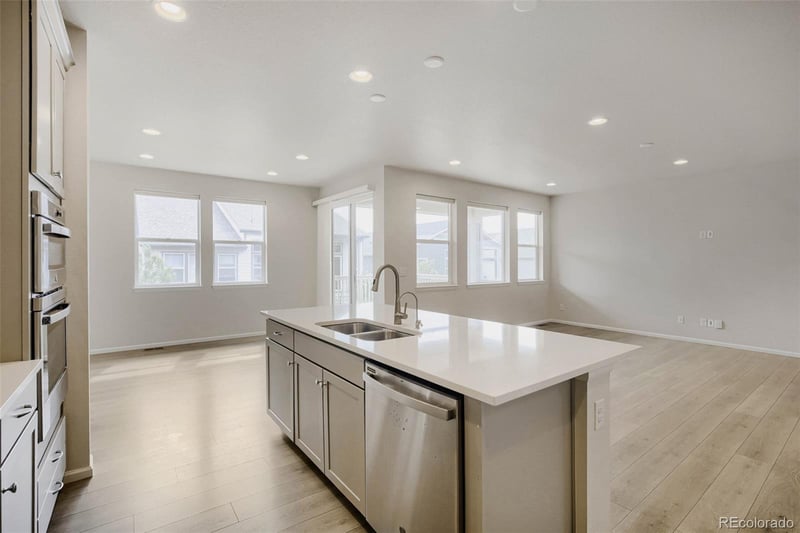 3444 Ralston Creek Dr, Loveland, CO 80538