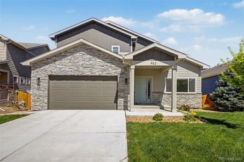962 Campfire Dr, Fort Collins, CO 80524