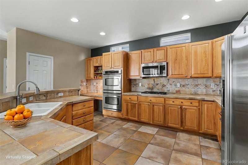 16394 Blackthorn Way, Parker, CO 80134