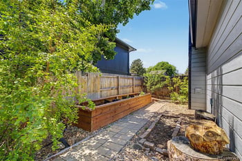 450 Dover Ct, Broomfield, CO 80020