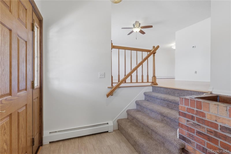 10469 Vermillion Dr, Littleton, CO 80127
