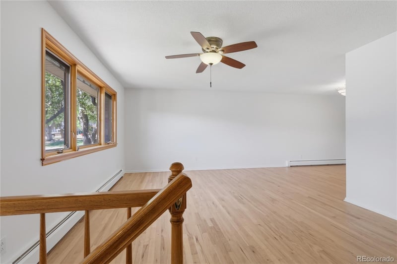 10469 Vermillion Dr, Littleton, CO 80127