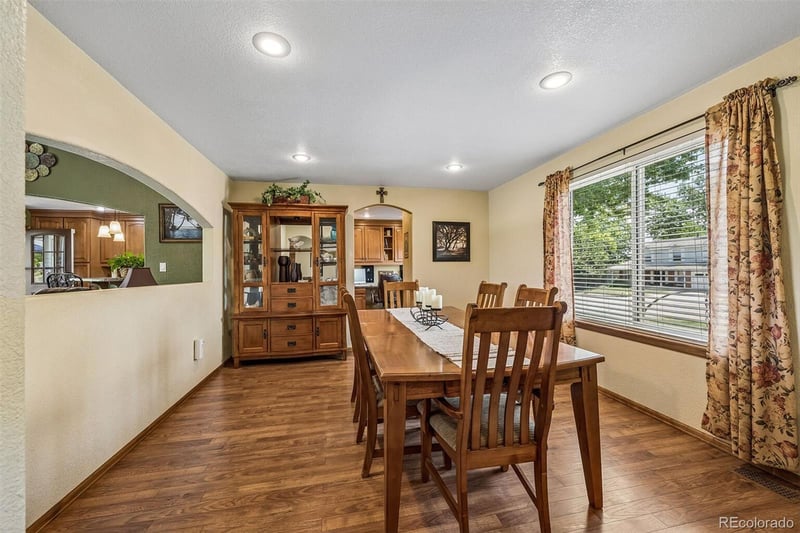 10765 Berry Dr, Littleton, CO 80127