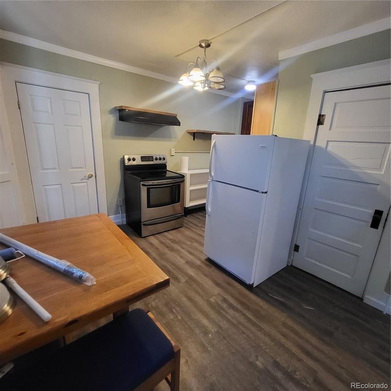811-813 4th St, Alamosa, CO 81101