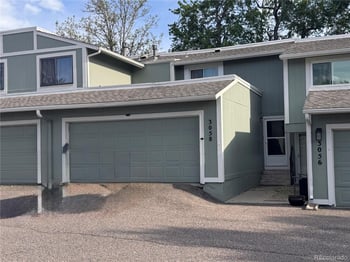 3058 Macon Cir, Aurora, CO 80014