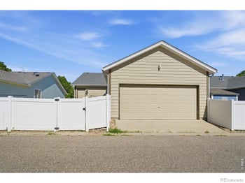 735 Breccia Ave, Loveland, CO 80537