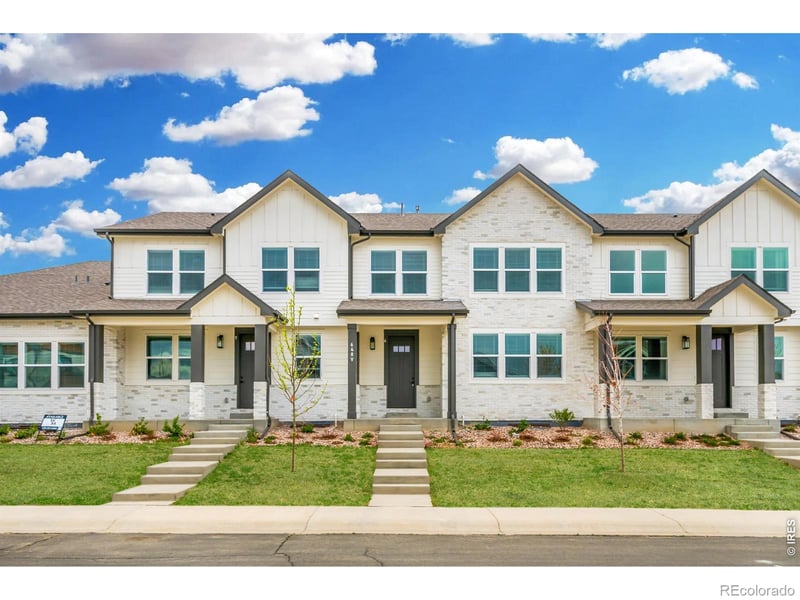 648 Greenspire Dr #V-6, Windsor, CO 80550