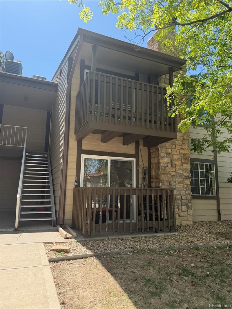1766 Pitkin Cir #B, Aurora, CO 80017