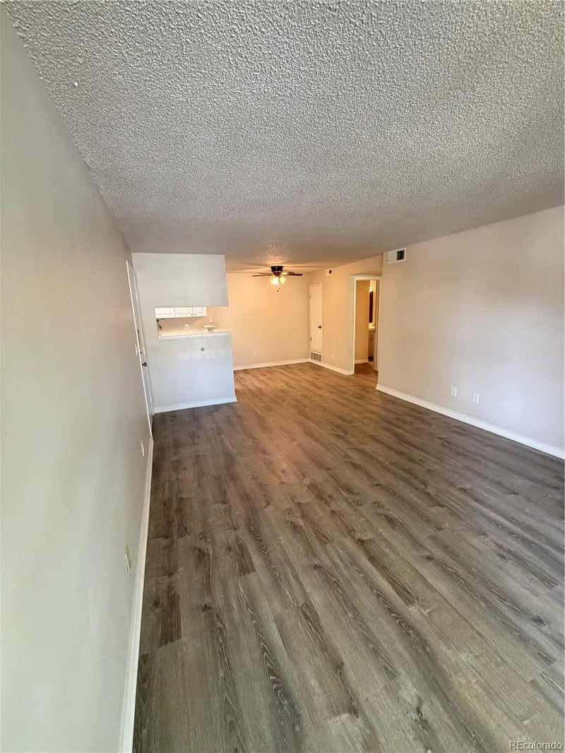 1766 Pitkin Cir #B, Aurora, CO 80017