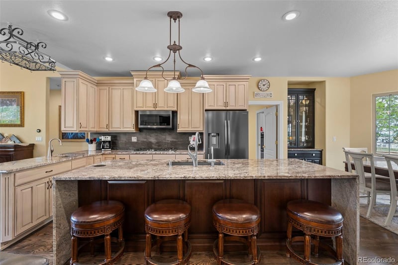15407 Singletree Dr, Mead, CO 80542