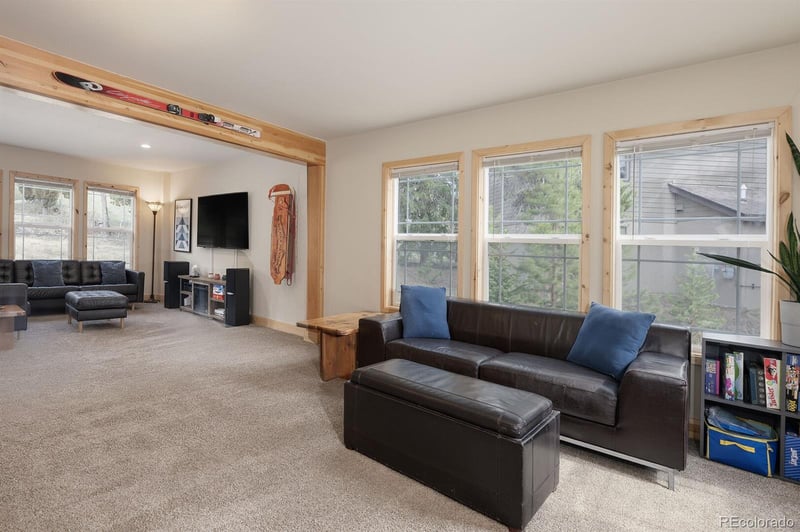 635 Wapiti Dr #B, Fraser, CO 80442