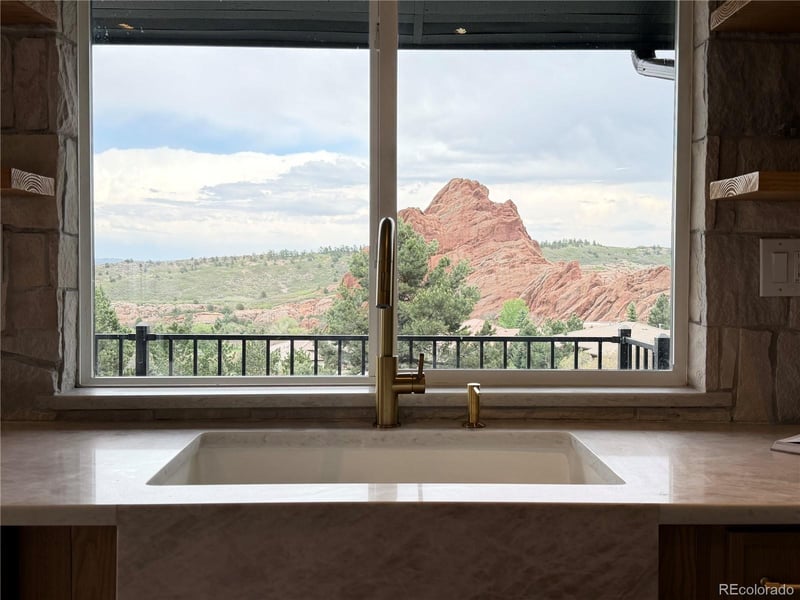 10542 Mossrock Rn, Littleton, CO 80125