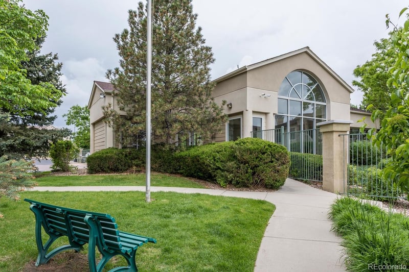 10030 Carolina Dr #103, Aurora, CO 80247