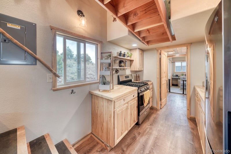 820 Little Horn Dr, Westcliffe, CO 81252