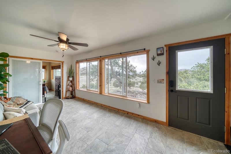 820 Little Horn Dr, Westcliffe, CO 81252