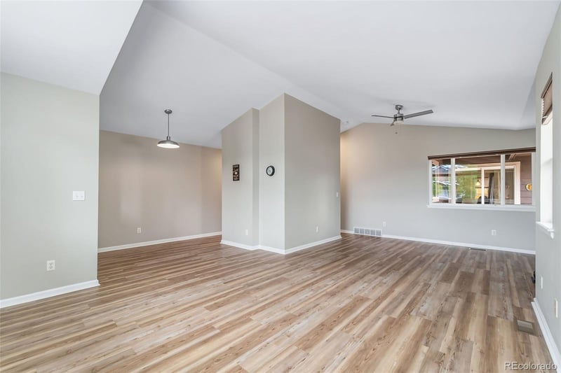 812 Brookside Dr, Longmont, CO 80504
