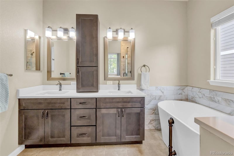 11460 Jamaica St, Commerce City, CO 80640