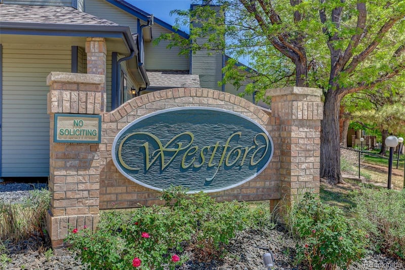 9157 W Cedar Dr #1, Lakewood, CO 80226