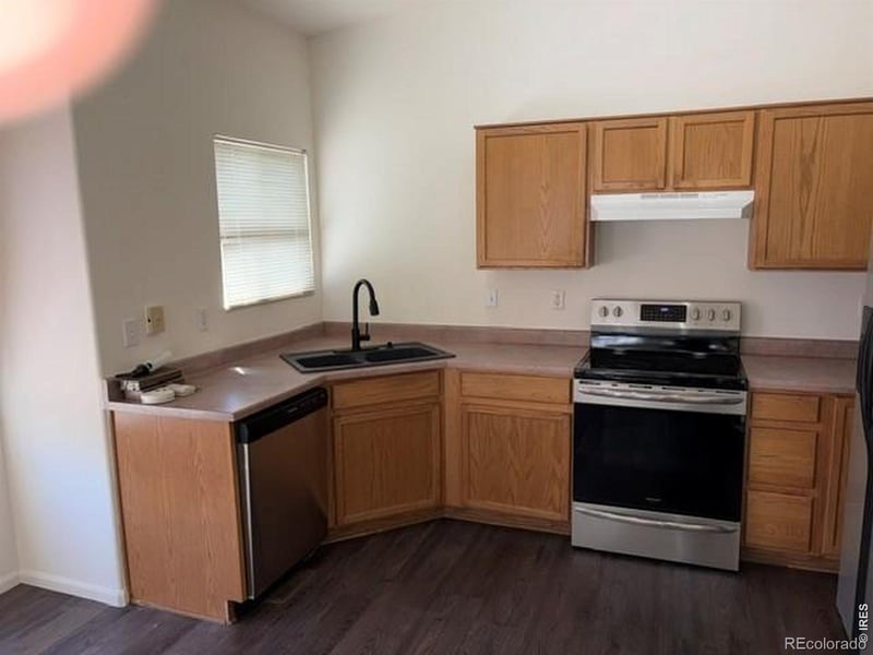 1104 Fall River Cir, Longmont, CO 80504