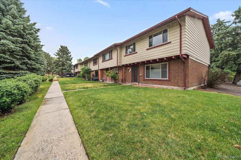 473 Balsam St, Lakewood, CO 80226