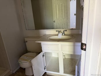 11917 E Ford Dr, Aurora, CO 80012