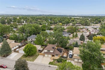 8352 Yarrow Ct, Arvada, CO 80005