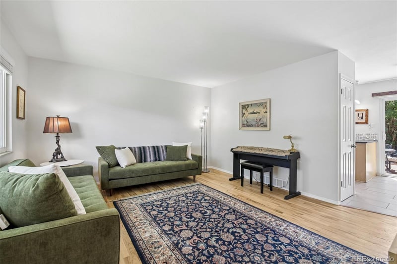 141 Zephyr St, Lakewood, CO 80226