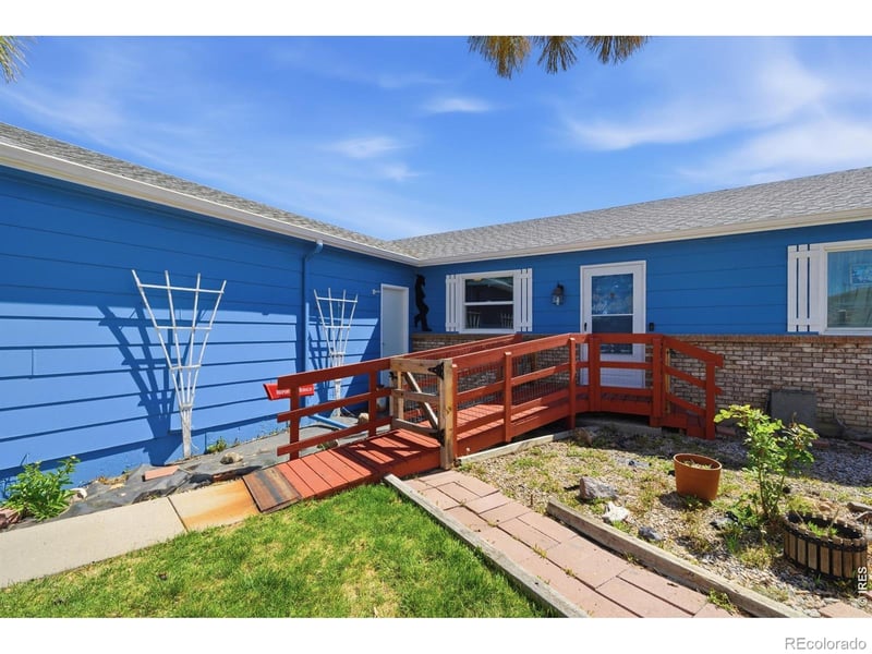3726 Conifer Dr, Loveland, CO 80538
