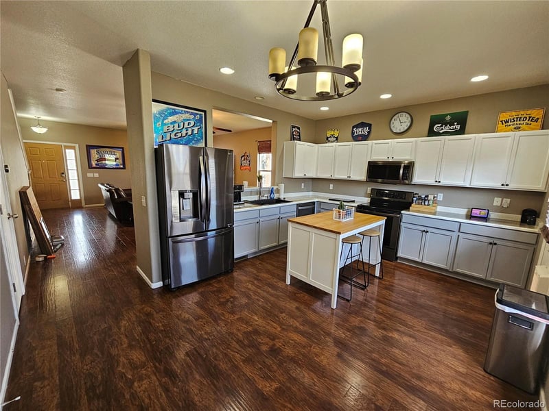 2717 Tumblewood Grv, Colorado Springs, CO 80910