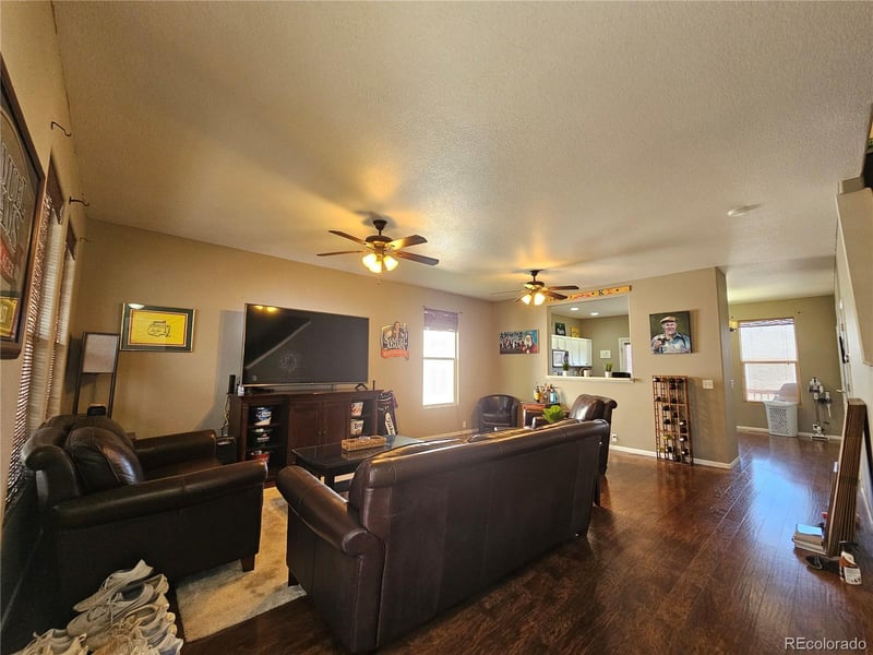 2717 Tumblewood Grv, Colorado Springs, CO 80910