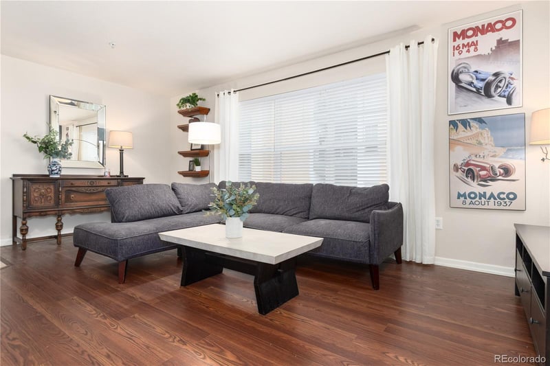 1623 Saint Paul St #301, Denver, CO 80206