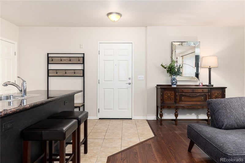 1623 Saint Paul St #301, Denver, CO 80206