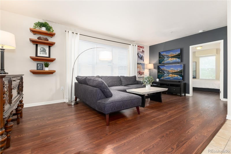 1623 Saint Paul St #301, Denver, CO 80206
