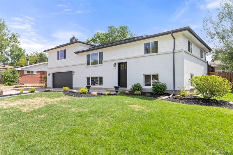 6542 Iris St, Arvada, CO 80004