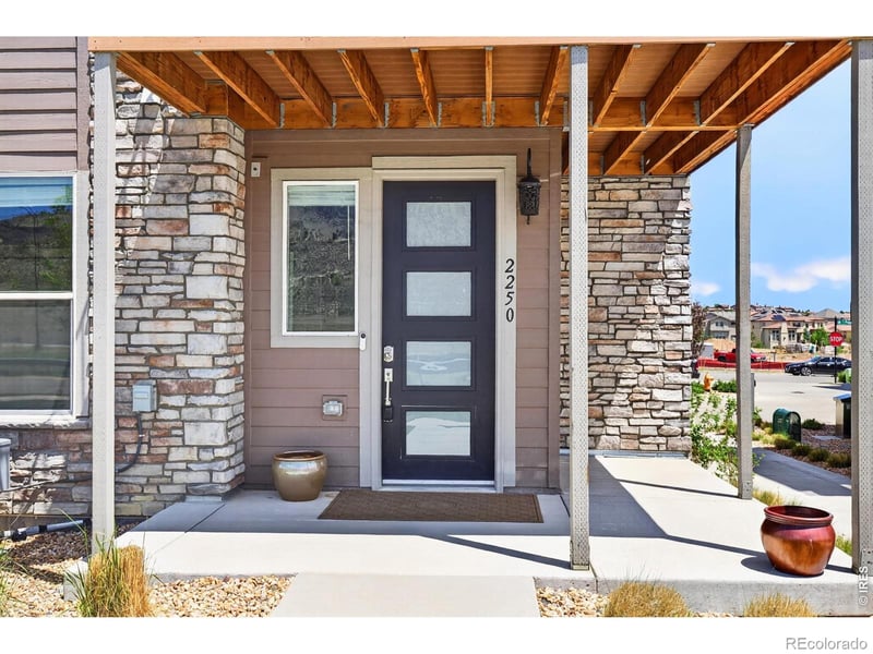 2250 Mcintyre St, Lakewood, CO 80228