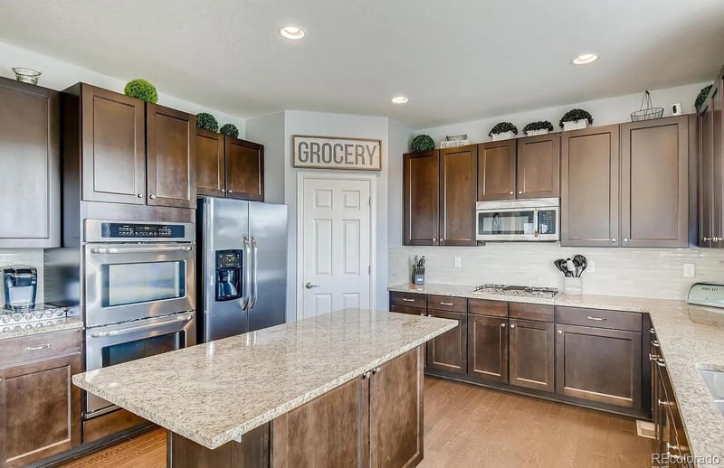 6335 S Harvest St, Aurora, CO 80016