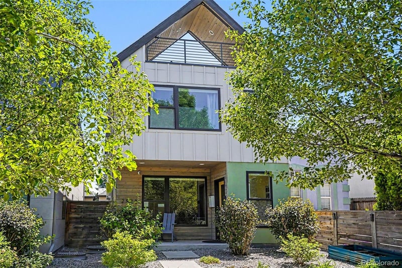 2538 Clarkson St, Denver, CO 80205