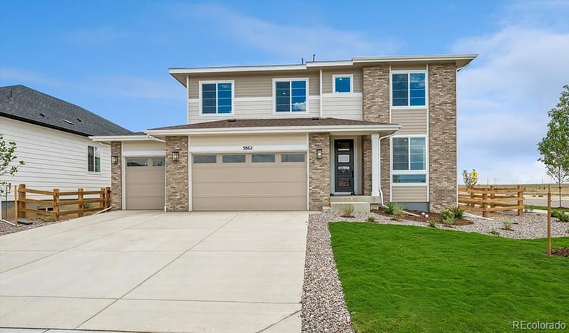 3862 N Hayleyville St, Aurora, CO 80019