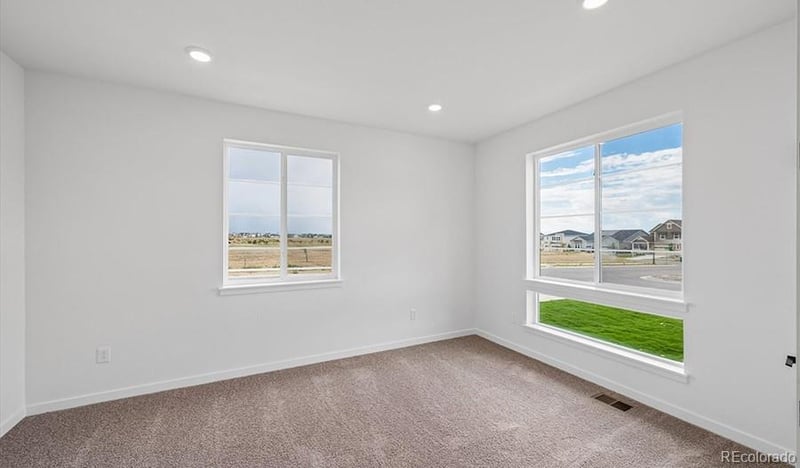 3862 N Hayleyville St, Aurora, CO 80019
