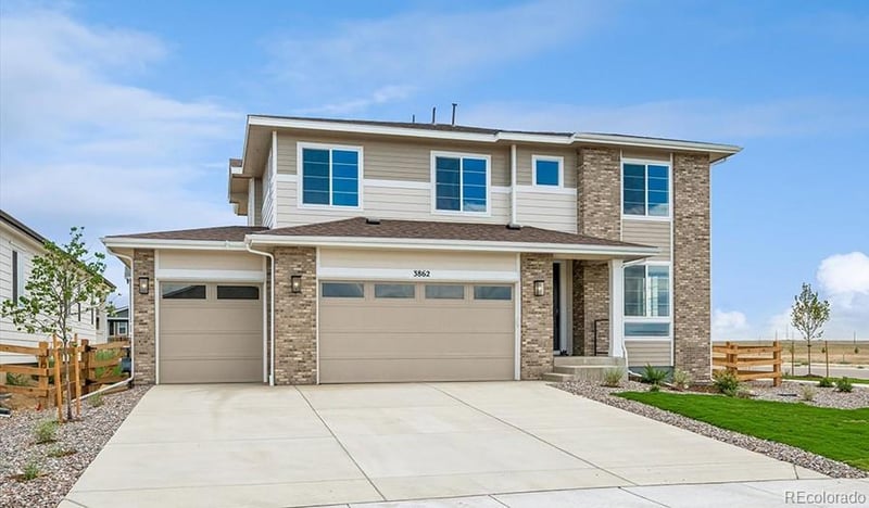 3862 N Hayleyville St, Aurora, CO 80019