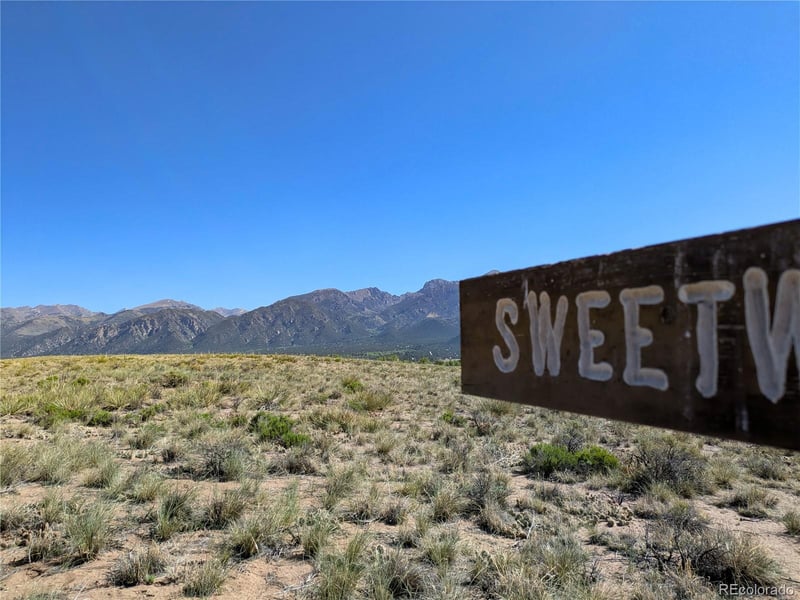 878 Birch Rd, Crestone, CO 81131