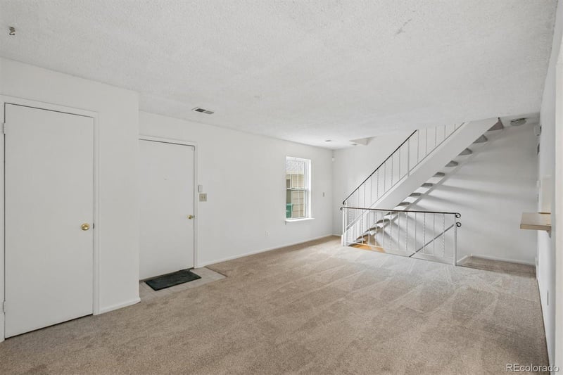 16 Amesbury St, Broomfield, CO 80020