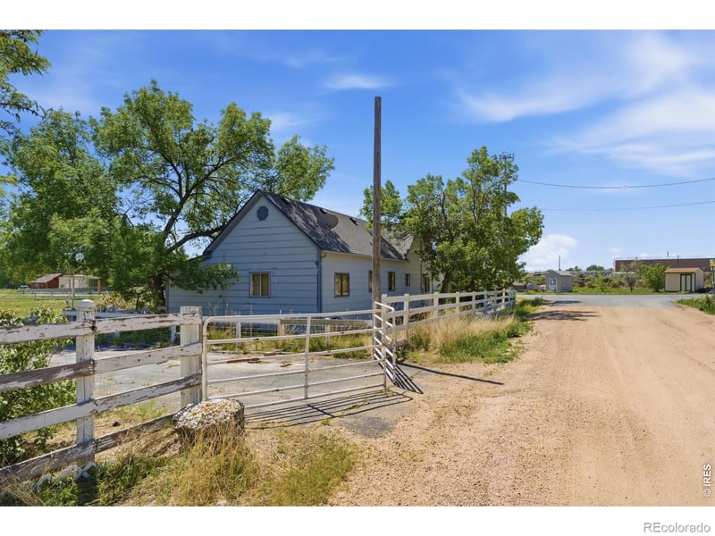 749 42nd St, Loveland, CO 80537